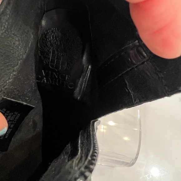 Vince CAMUTO Harlin cowboy fringe black booties size 7.5 - Picture 10 of 12